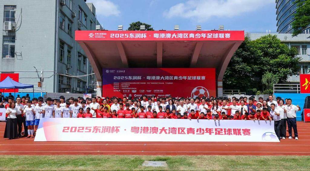双方球员迅, 记者