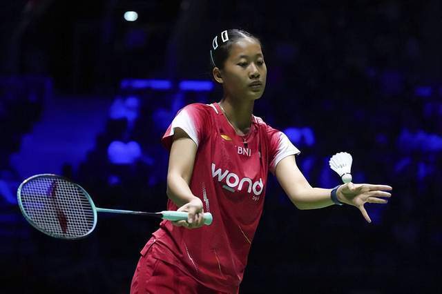 复出导致状, 山口茜击败