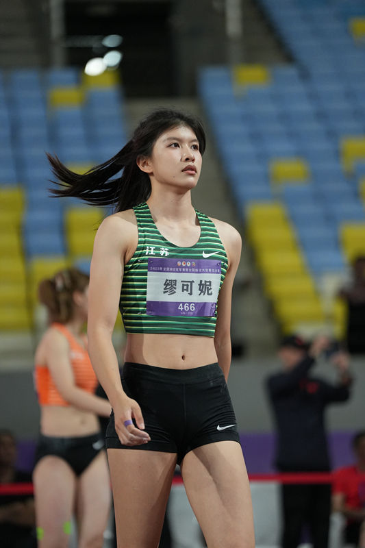 均未成功, cn, 称雄男子跳 均未成功, cn, 称雄男子跳