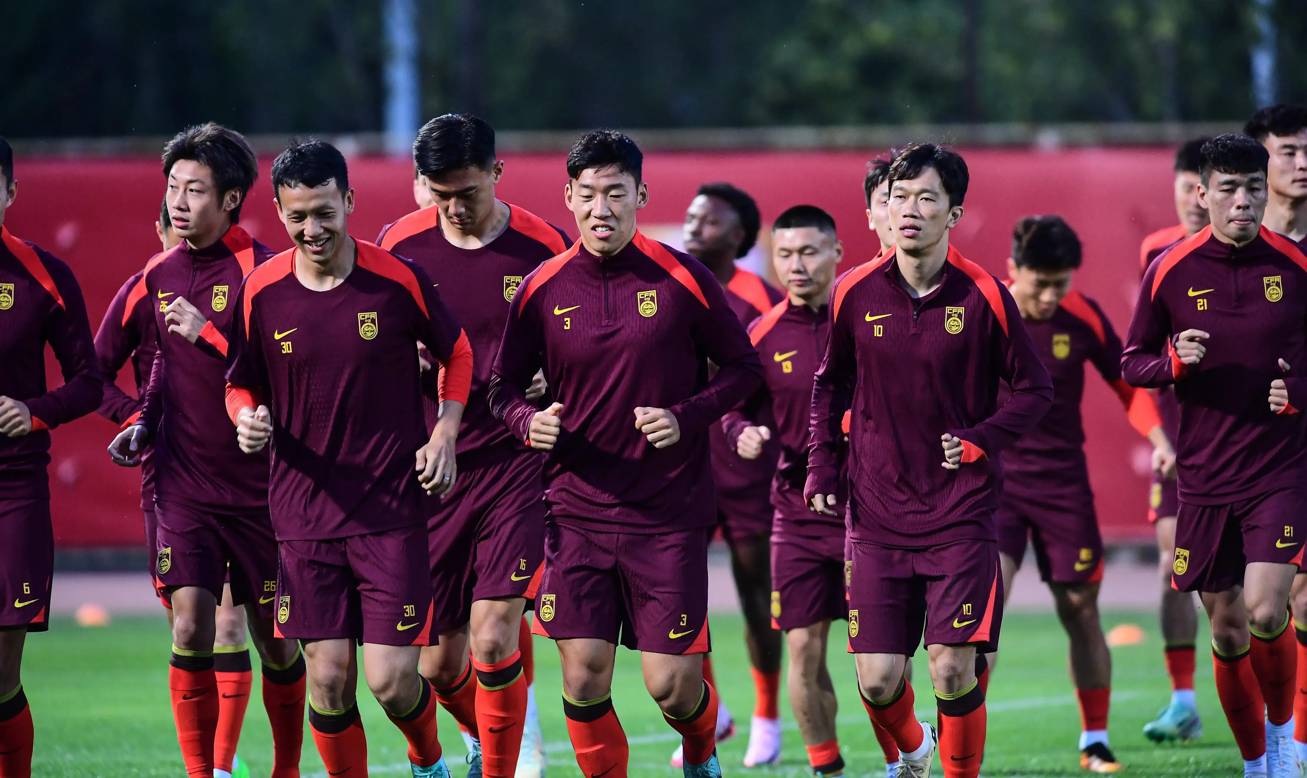 自然会更大, 人履历惊艳 自然会更大, 人履历惊艳