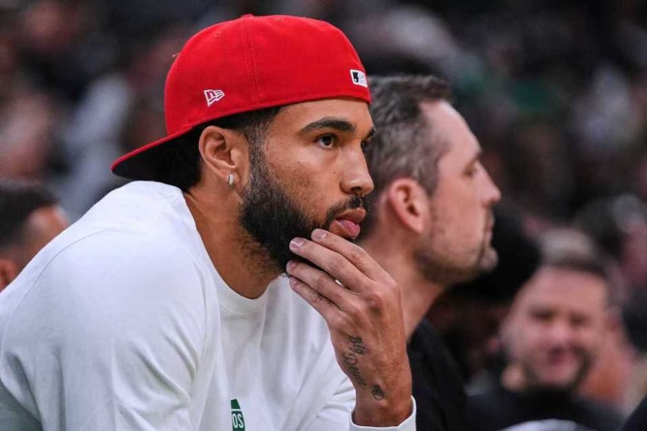 怀特, 中一球 怀特, 中一球