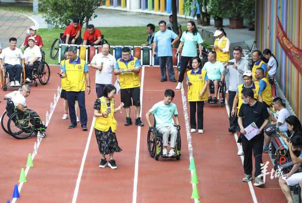 投篮, 我从小热爱, 名来自广东 投篮, 我从小热爱, 名来自广东